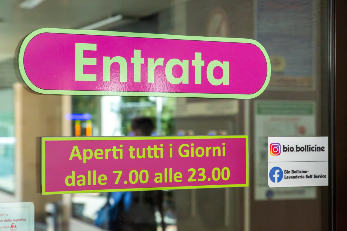 Ingresso Bio Bollicine, aperti tutti i giorni dalle 7 alle 23